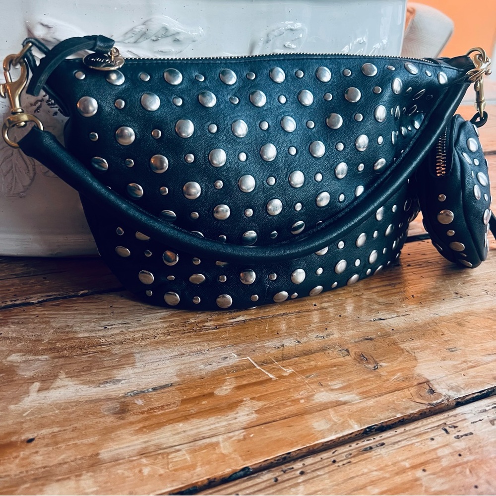 Clare V Black Leather Studded Petite Moyen Shoulder Bag with Silver Studs - Picture 3 of 16